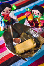 Lade das Bild in den Galerie-Viewer, Tamales 3 Pack
